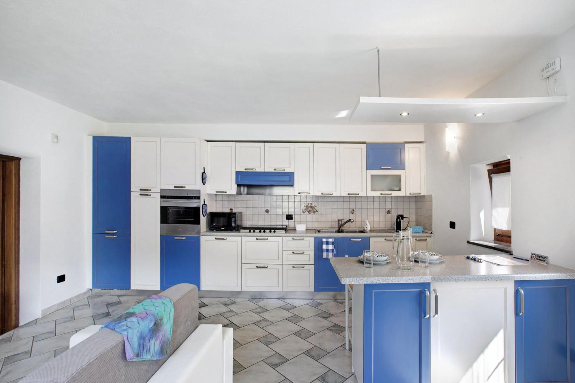 Casa Sabrina - Appartamento Blu アオスタ エクステリア 写真